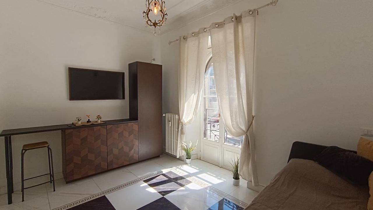 Апартаменты Elegante Monolocale - Macchi 1920 Милан Экстерьер фото